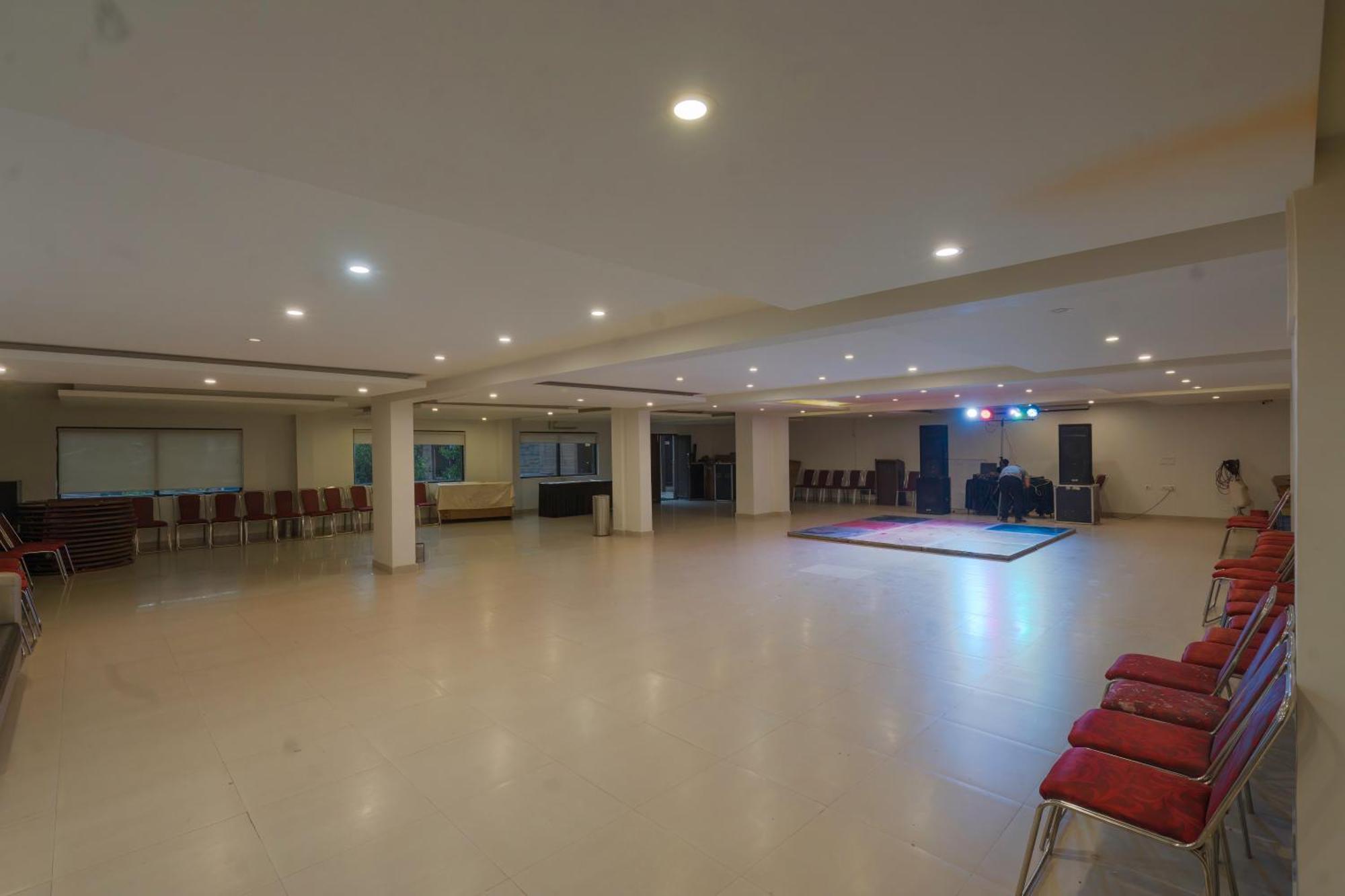 Excel Hotels And Resorts Bhimtal Exterior photo
